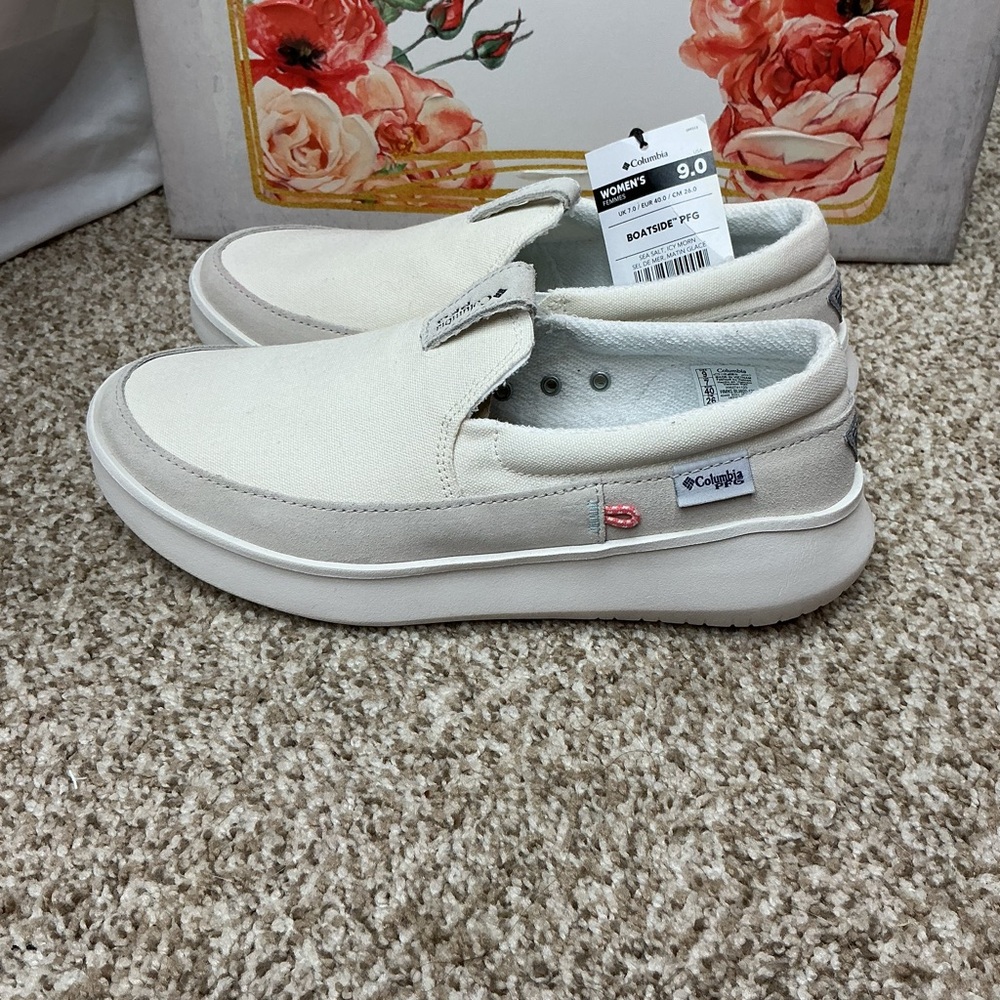 Columbia Slip-On Loafers in Off-White and Light Gray
